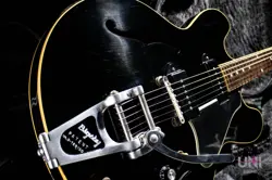 KAZUYOSHI SAITO SIGNATURE