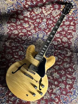 GIBSON ES 335 FIGURED ANTIQUE NATURAL PHYSICAL IMAGE 3.69KG