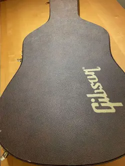 ACOUSTIC GUITAR NO