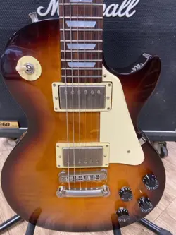 GIBSON LES PAUL TRIBUTE (P03043413)