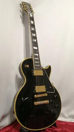 USED GIBSON CUSTOM SHOP 1957 LES PAUL REISSUE ELECTRIC GUITAR