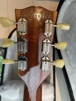GIBSON LES PAUL TRADITIONAL 2011 SAFE PACKING!