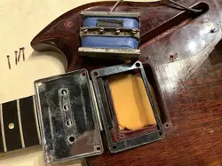 GIBSON EB-IIID