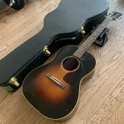 1953 VINTAGE GUITAR