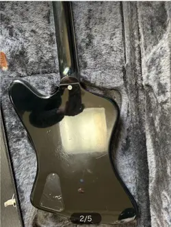 GIBSON THUNDERBIRD BLACK