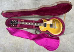 1996 GIBSON LES PAUL CLASSIC 1960 GOLD TOP ELECTRIC GUITAR