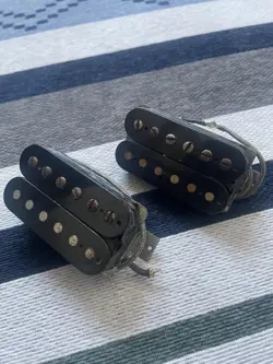 OLD GIBSON 57CLASSIC 2PCS