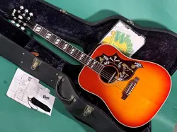 GIBSON 60S HUMMING BIRD USED ACOUSTIC GUITAR