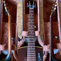 ACOUSTIC GUITAR 68