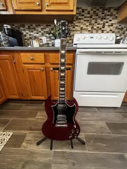 GIBSON SG STANDARD (CHERRY RED) 2021
