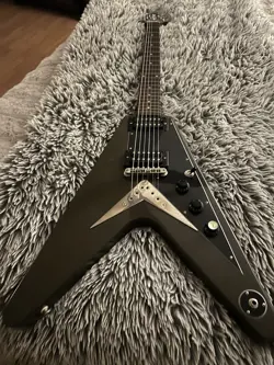 EPIPHONE FLYING V OLIVE DRAB GREEN GUITAR W GIBSON 498T PICKUP