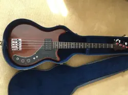 BASS GUITAR 1965