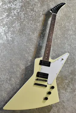 GIBSON 1970S EXPLORER CLASSIC WHITE MADE IN USA 2020S SOLID BODY ELECTRIC GUITAR