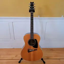 1977 GIBSON MK-35 ACOUSTIC GUITAR WITH ORIGINAL CASE