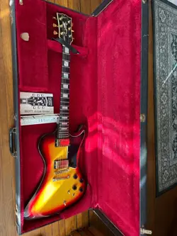 GIBSON RD ARTIST ELECTRIC GUITAR (1978)