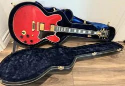 B.B. KING SIGNED GIBSON LUCILLE LIMITED EDITION GUITAR CHERRY RED
