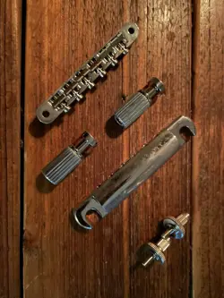 GIBSON TUNE-O-MATIC BRIDGE STOP TAIL PIECE ABR-1