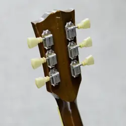 1974 ELECTRIC GUITAR