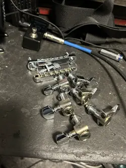 GIBSON LES PAUL HARDWARE