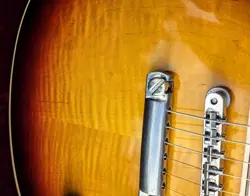 REISSUE TOBACCO BURST