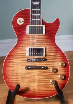 GIBSON LES PAUL STANDARD T HERITAGE CHERRY SUNBURST AAA MAPLE FLAME