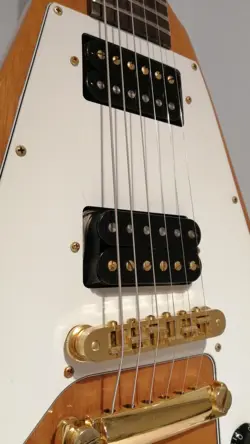 MAHOGANY BODY GOLD