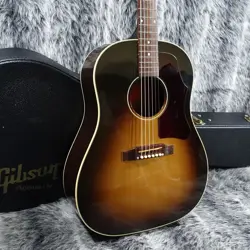 GIBSON JAPAN LIMITED J-45 STANDARD RED SPRUCE VOS (2013) (250317)