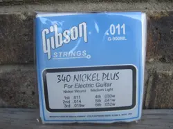 GIBSON ELECTRIC GUITAR MEDIUM LIGHT GAUGE STRINGS 340 NICKEL PLUS .011 NOS