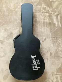 BLACK MAPLE