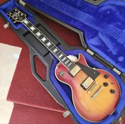 1987 CHERRY BURST