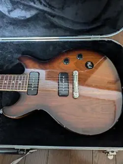 GIBSON / LES PAUL SPECIAL DOUBLE CUTAWAY