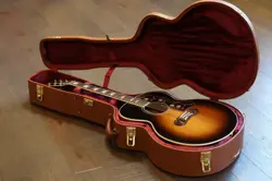JUMBO GUITAR VINTAGE