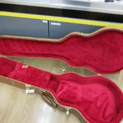 GIBSON LESPAUL STANDARD