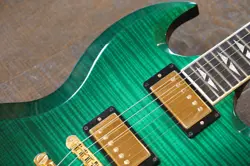 GREEN BURST