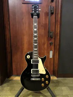 GIBSON LES PAUL STANDARD EBONY BLACK COLOR 1982 ELECTRIC GUITAR