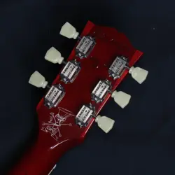 AMBER SLASH