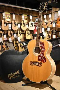 GIBSON SJ-200 ELITE (2015)