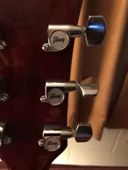 LOGO TUNERS