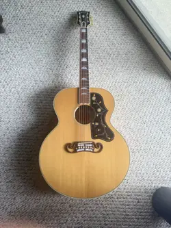GIBSON SJ-200 ORIGINAL - ANTIQUE NATURAL - LR BAGGS ANTHEM ELECTRONICS