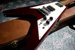 1991 ELECTRIC GUTIAR