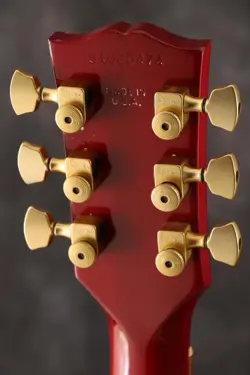 CHERRY ELECTRIC GUTIAR