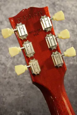 -WASHED CHERRY BURST-