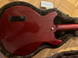JUNIOR CUSTOM SHOP