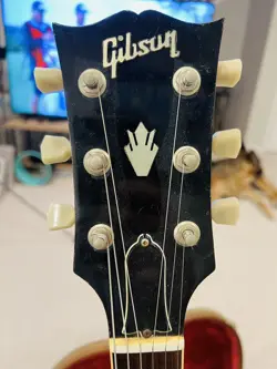 MADE GUITAR