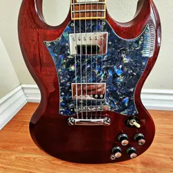 GIBSON SG STANDARD CHERRY WITH ORIGINAL CASE