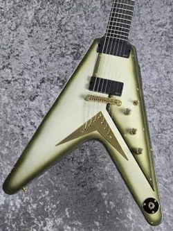 REFINISHED ELECTRIC GUITAR