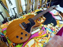 GIBSON LES PAUL SPECIAL TRIBUTE HUMBUCKER NATURAL WALNUT SATIN NO.YG678