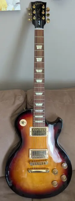 USED 2012 W/HARD
