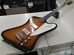 GIBSON THUNDERBIRD ELECTRIC BASS, USED, UNIQUE SHAPE, SMOOTH TONE, REPAIR MARKS