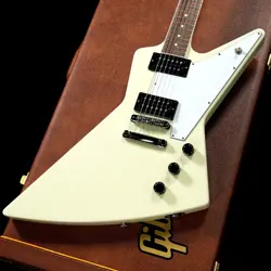 WHITE 2023 S/N